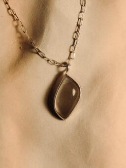 Naszyjnik z kamieniem księżycowym - srebro 925